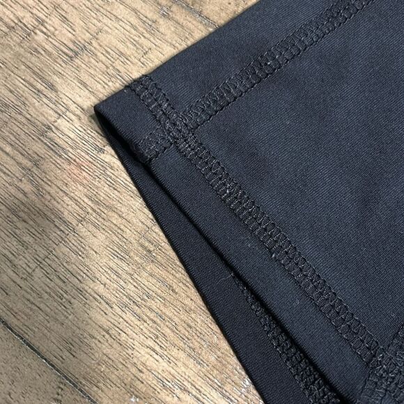 (3/$15) Joe Fresh fitted workout biker shorts size medium - Picture 9 of 13